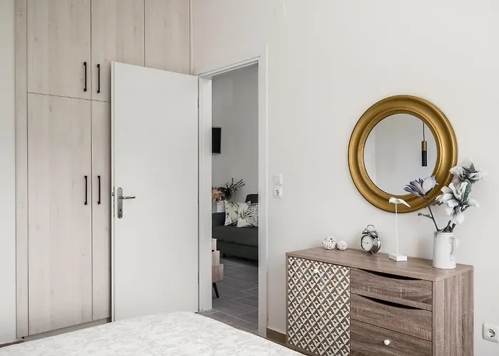 Appartement Pool Apartments, Elena & Maria By Konnect Ýpsos