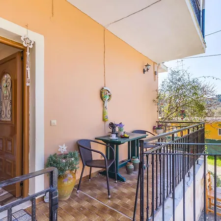 Pool Apartments, Elena & Maria By Konnect Apartmán