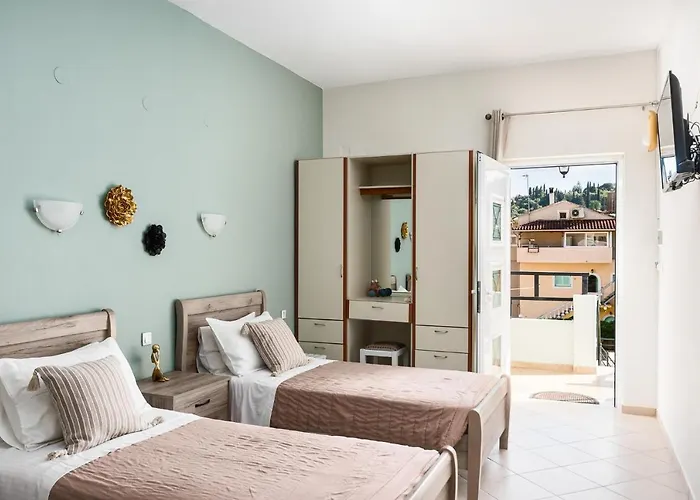 Pool Apartments, Elena & Maria By Konnect * Ipsos